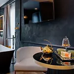 Dharma Boutique & فندق روما