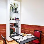 Dharma Boutique & 酒店