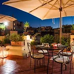 Dharma Boutique & 4*