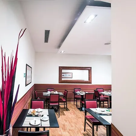 فندق Dharma Boutique & 4*