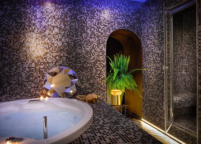 Dharma Boutique & 4* Rome