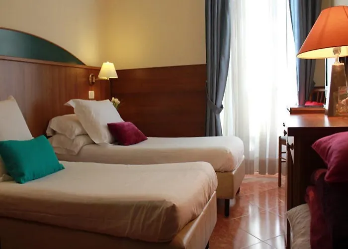 Hotel Dharma Boutique & 4*