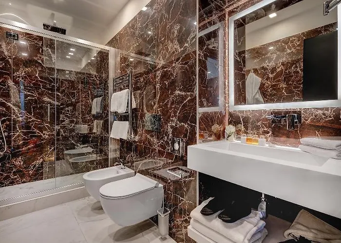 Dharma Boutique & 4* Рим