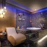 Hotel Dharma Boutique & 4*